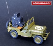 Plus model 565 Jeep with radio equipment 1:35